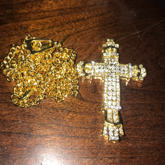 Gold Chain - Picture 2 of 2